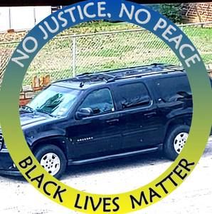 Meet your Posher, Everett